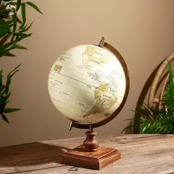 Сувенир глобус "Уайт" 22х22х35 см
