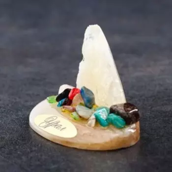 Сувенир "Горка Урал", селенит, минералы