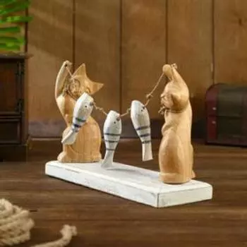 Сувенир из дерева "Кошки с рыбками" 30х10х20 см