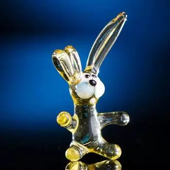 Сувенир из стекла "Зайчик-милашка"