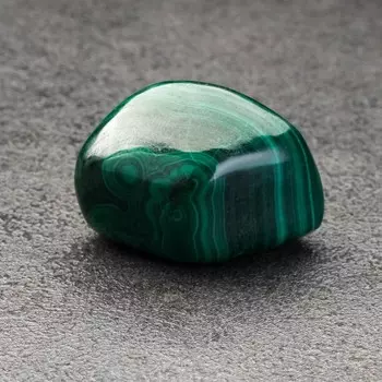 Сувенир "Камень большой", натуральный малахит