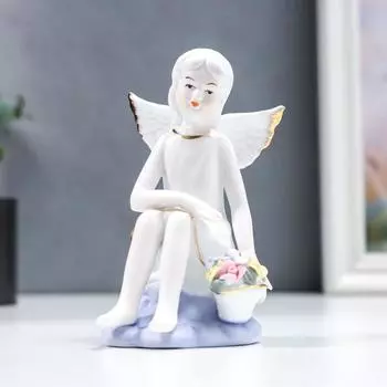 Сувенир керамика "Ангел-девушка в белом платье с корзиной цветов" 13 см
