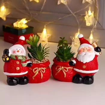 Сувенир керамика "Дед Мороз/Снеговик с суккулентами в горшочке" МИКС 13,3х8,4х14,5 см