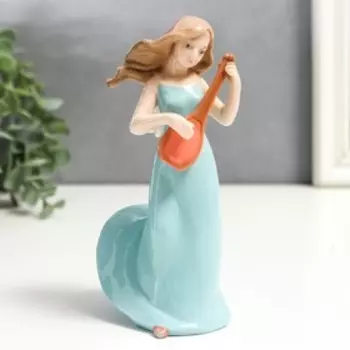 Сувенир керамика "Девочка с музыкальным инструментом" МИКС 15,5х6х9,5 см