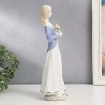 Сувенир керамика "Девушка с букетом" 30х10х9 см