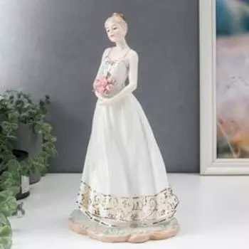 Сувенир керамика "Девушка в белом" 33х18х16 см