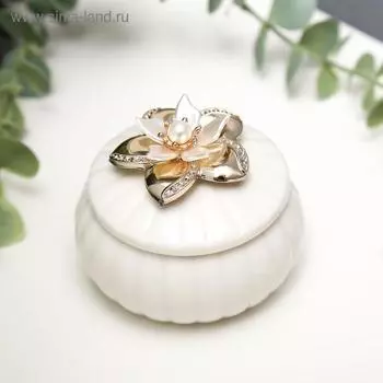 Шкатулка керамика "Лилия на белом" 7х8х8 см