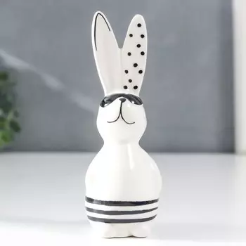 Сувенир керамика "Зайчишка в солнечных очках" 4х4х11 см