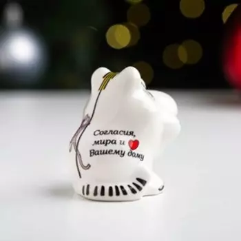 Сувенир "Кот с мышками", цветной орнамент, 4,5х6х6 см