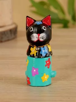 Сувенир "Кот в кастрюльке" дерево 4х4х10 см