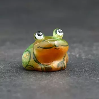 Сувенир "Лягушка пучеглазая", малая, селенит