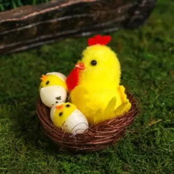 Фигурка пасхальная «Петушок с цыплятами в гнезде», 777 см
