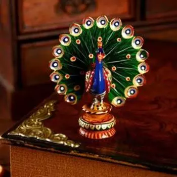 Сувенир "Павлин" дерево 8,5х10х3 см