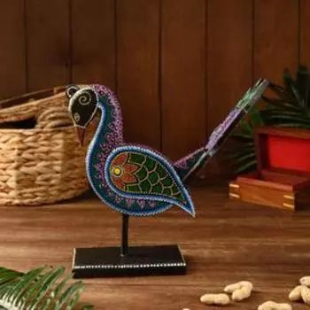 Сувенир "Павлин" дерево, на подставке 27х10х35 см