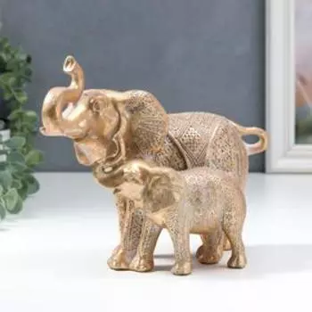 Сувенир полистоун "Африканский слон со слонёнком - узоры на попне" золото 16х11,5х20,5 см