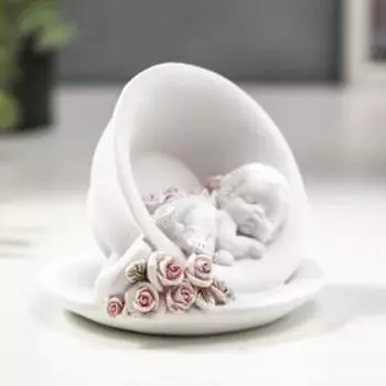 Сувенир полистоун "Ангел спит в кружке" 10х9,5х9,5 см