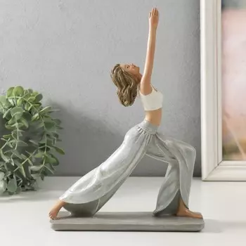 Сувенир полистоун "Девушка - асана воина" 19х6х26,5 см