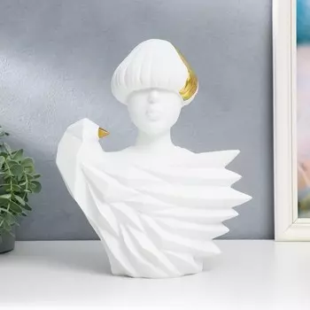 Сувенир полистоун "Девушка с золотой прядью и птицей" белый 32х26х12 см