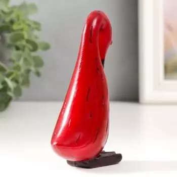 Сувенир полистоун "Красный гусь с чёрным клювом" 4х6х11,2 см