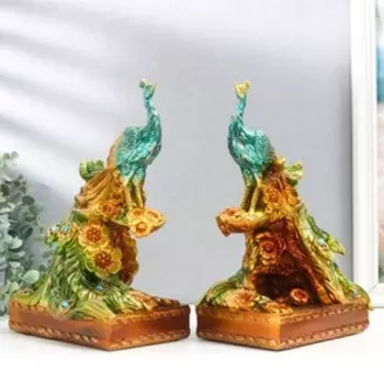 Сувенир полистоун "Красочный павлин на подставке" 12,5х18,5х28,5 см