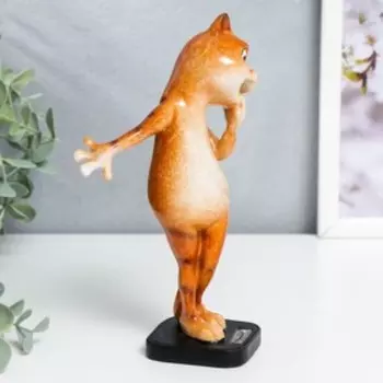 Сувенир полистоун лак "Кошечка - удивление" 18,5х6,5х10 см