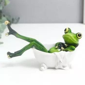 Сувенир полистоун лак "Лягушонок в ванне" 6,3х15,5х10,5 см