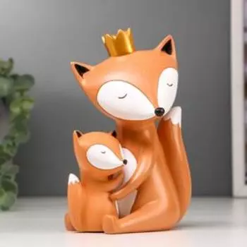 Сувенир полистоун "Лиса в короне с лисёнком" 17х12х6,5 см