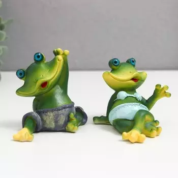 Сувенир полистоун "Лягушки на пляже" набор 2 шт 7,5х7х5 см