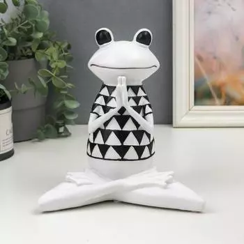 Сувенир полистоун "Лягушонок - йога медитация" белый с чёрным узором 19х18 см