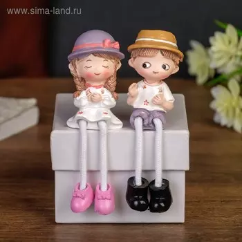 Фигурка полистоун «Малыш или Малышка в шляпке», длинные ножки, 1133.5 см, МИКС