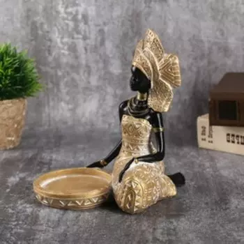 Сувенир полистоун подсвечник "Африканка в золотом платье с орнаментом" 18,5х12х15,7 см