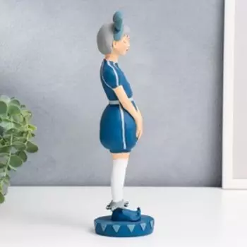 Сувенир полистоун "Принцесса цирка" синий 28х7,5х7,5 см