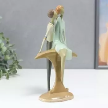 Сувенир полистоун "Ретро. Парочка. Свидание" 21,5х6х11,5 см