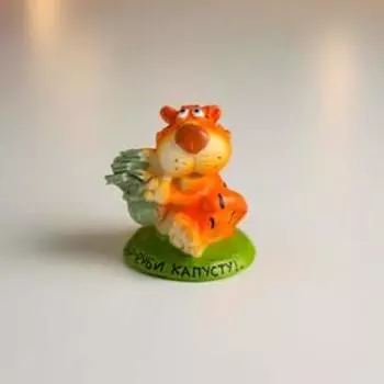 Сувенир полистоун "Тигр Носик с купюрами" МИКС 5х4,5х4,5 см