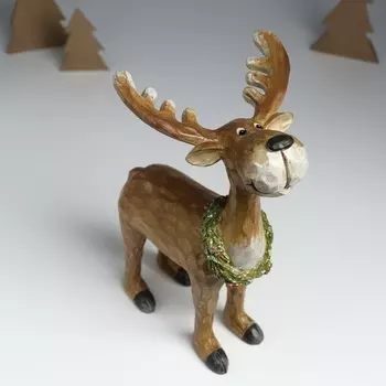 Фигурка полистоун «Важный лось в еловом венке с ягодками», 16.51025 см