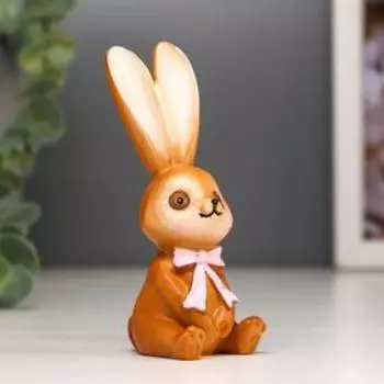 Сувенир полистоун "Зайчик с бантиком" 10,7х5х5 см