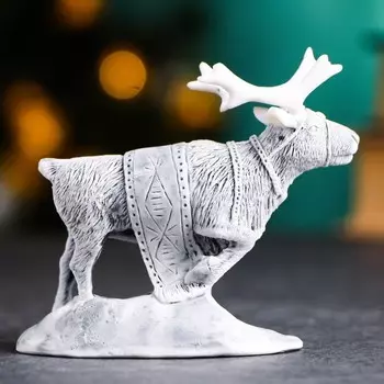 Сувенир "Северный олень" 8см