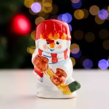 Сувенир "Снеговик-хоккеист", ярославская майолика, h=8 см