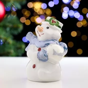 Сувенир "Снеговик", высота 11 см, фарфор