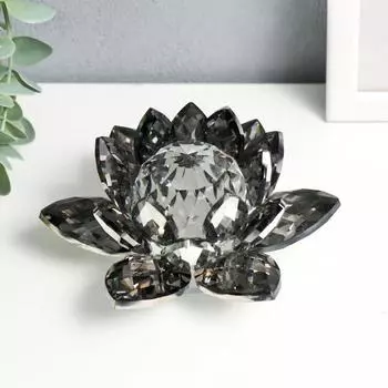 Сувенир стекло "Чёрный лотос" 13*13*6,5 см