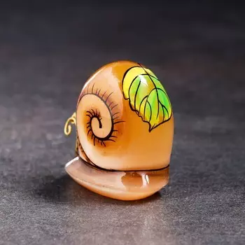 Сувенир "Улитка под листиком", селенит