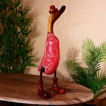 Сувенир «Утка в красном», 45 см, дерево