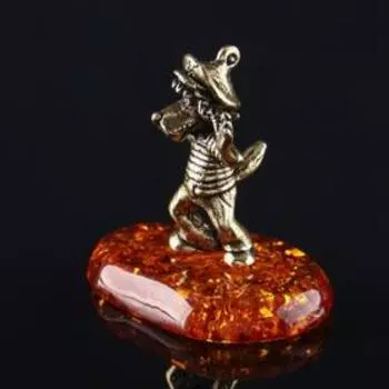 Сувенир "Волк", латунь, янтарная смола, 3,7х2,0х2,0 см