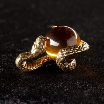 Сувенир "Змея с шариком", латунь, янтарь