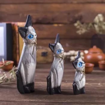 Сувенирный набор дерево "Кошечки с черным хвостиком" (20,15,12) 4х13х20 см