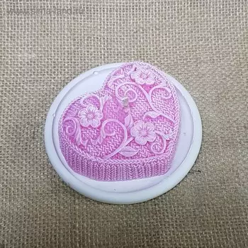 Свеча "Сердце вязаное" на подставке розовое 9,5х4