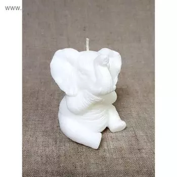 Свеча "Слон красавчик" 8*11,5 белый