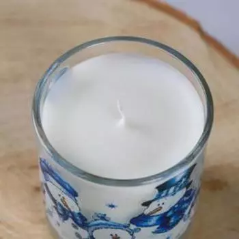 Свеча в стакане новогодняя "Семейство Снеговиков", 7,8х7 см, 27 ч, 265 г, гжель