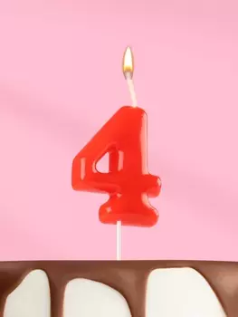 Свеча в торт «Красная», цифра 4
