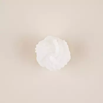 Свеча восковая, 5.55.5 см